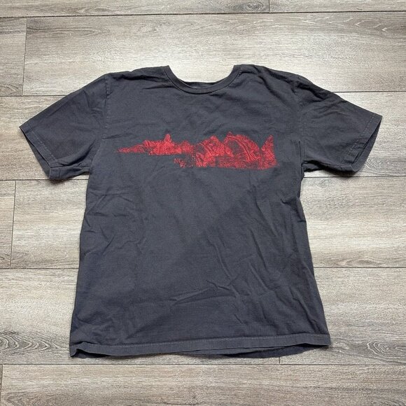 The North Face Other - The North-Face Mountain Logo Shirt Size Large Short  Faded Sellout Grey Red
